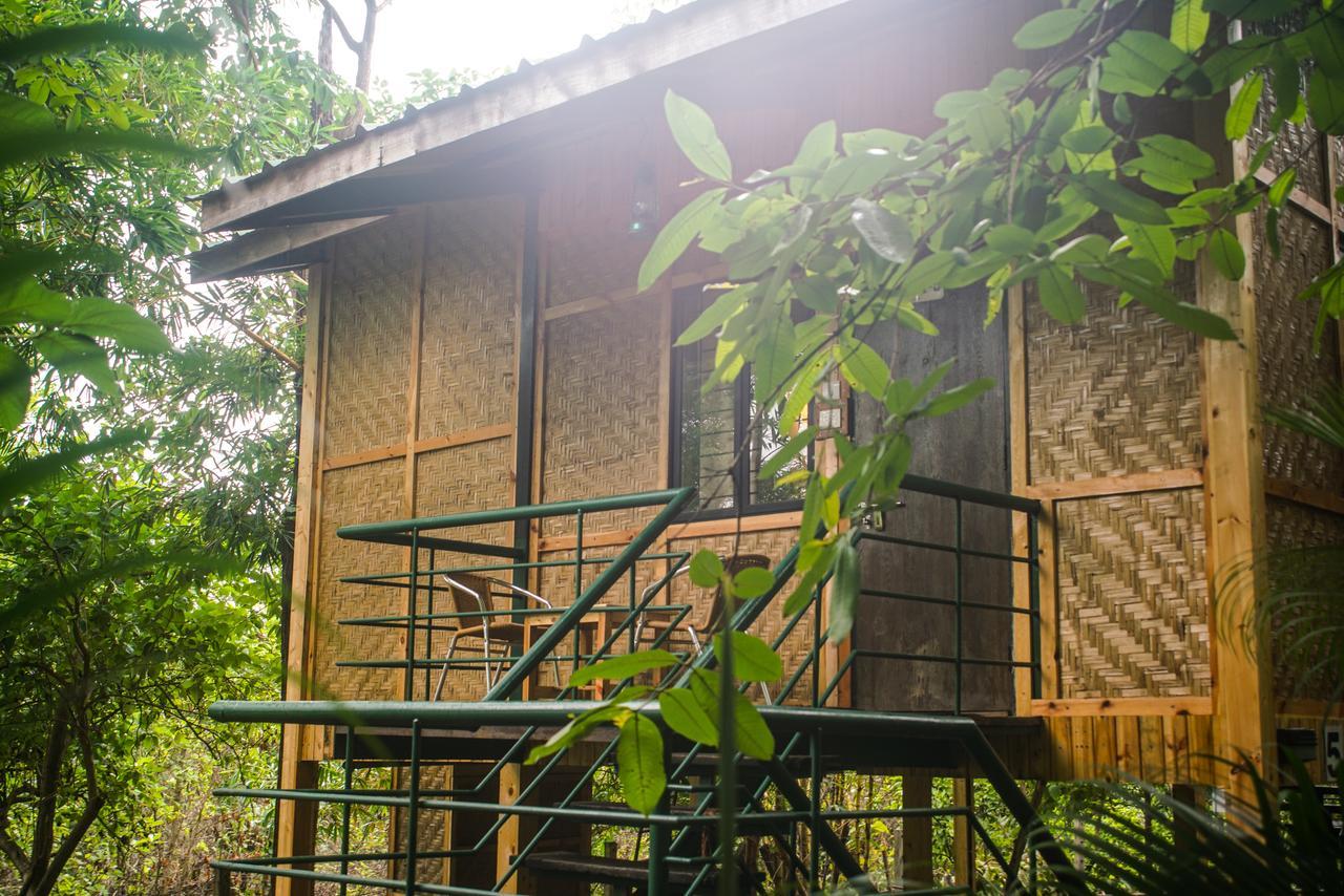 Sterling Nature Trails Sajan , Vikramgad Kudan Bagian luar foto