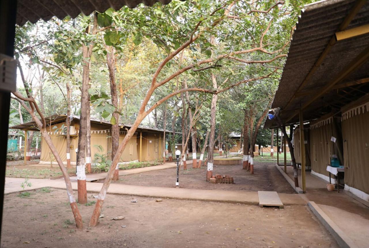 Sterling Nature Trails Sajan , Vikramgad Kudan Bagian luar foto